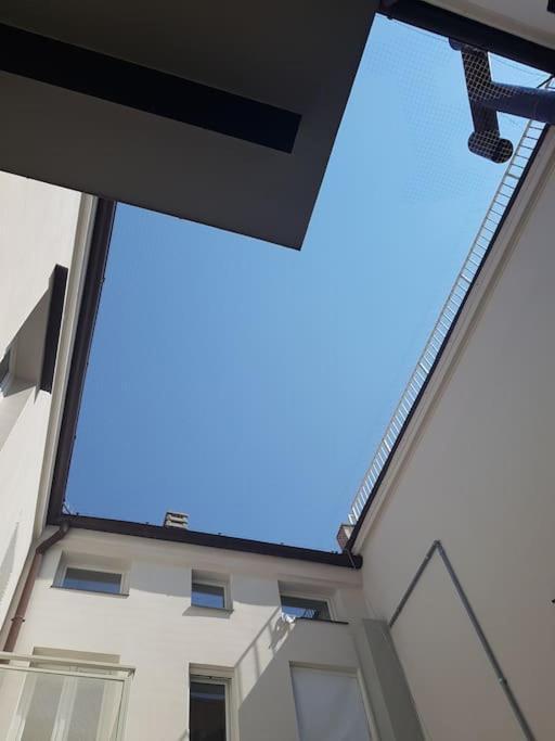 Still Und Stilvoll Im Stadtzentrum Apartment Trieste Exterior photo